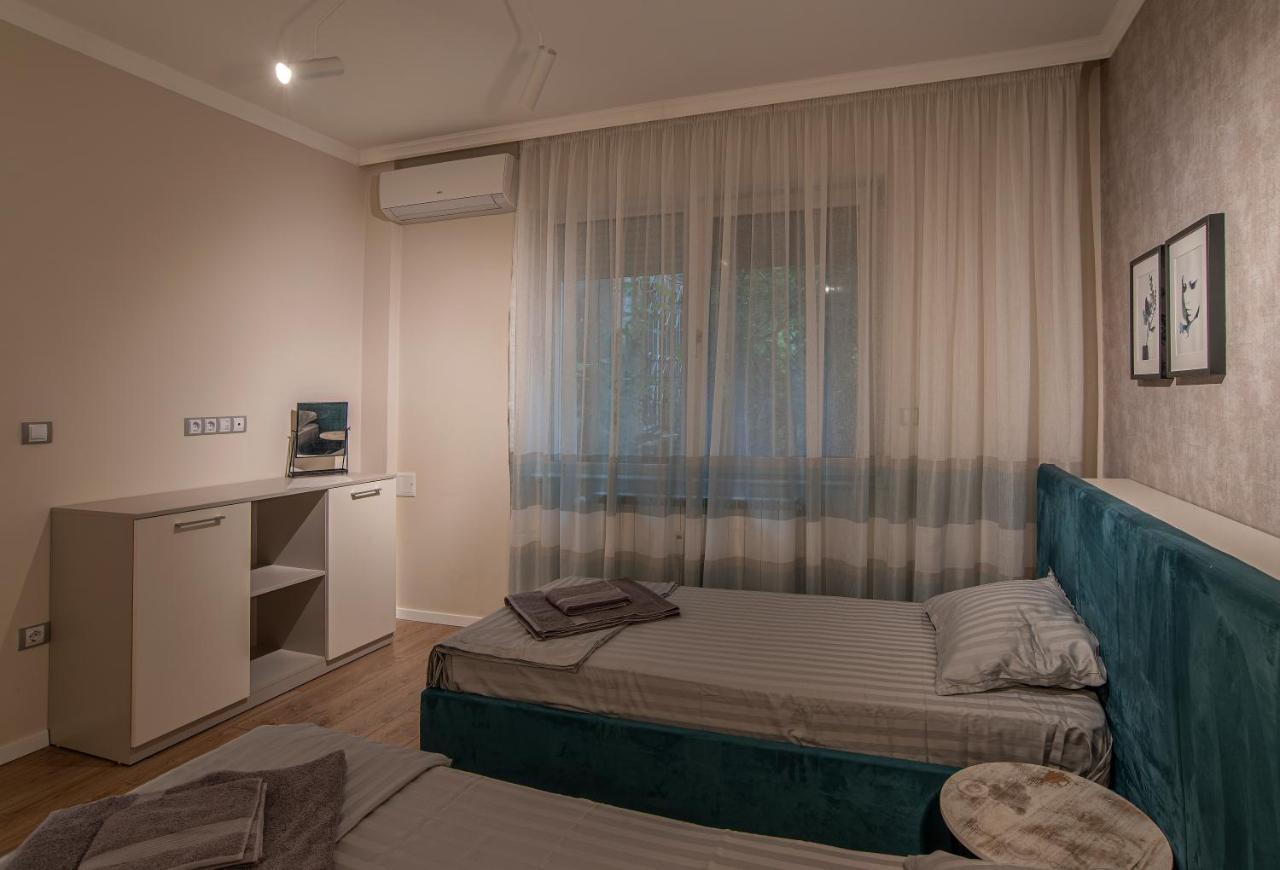 Tina'S 2 Bedroom Top Central Apartment Sofia Exterior photo